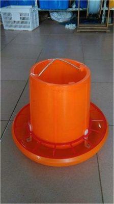 Wholesale new plastic materials automatic chicken feeder