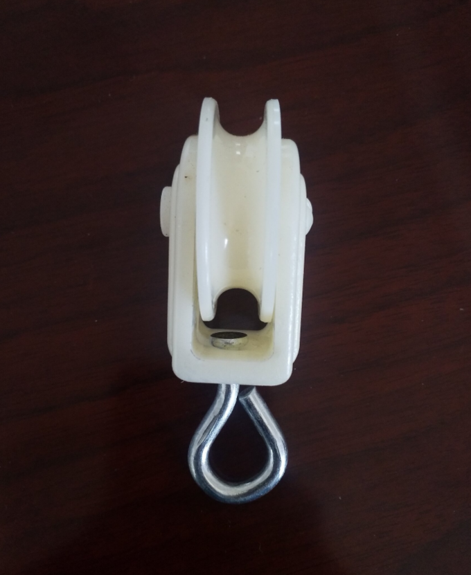 Línea de alimentación del pollo 1.5KW con el material de acero inoxidable 12