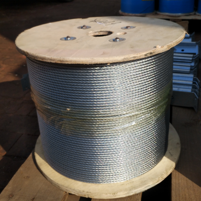 Línea de alimentación del pollo 1.5KW con el material de acero inoxidable 17