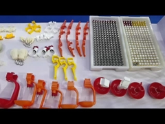 bebedor gemelo de la entrerrosca de la cerradura del ala doble para la consumición del pollo de las codornices del pájaro de la capa de la parrilla de las aves de corral